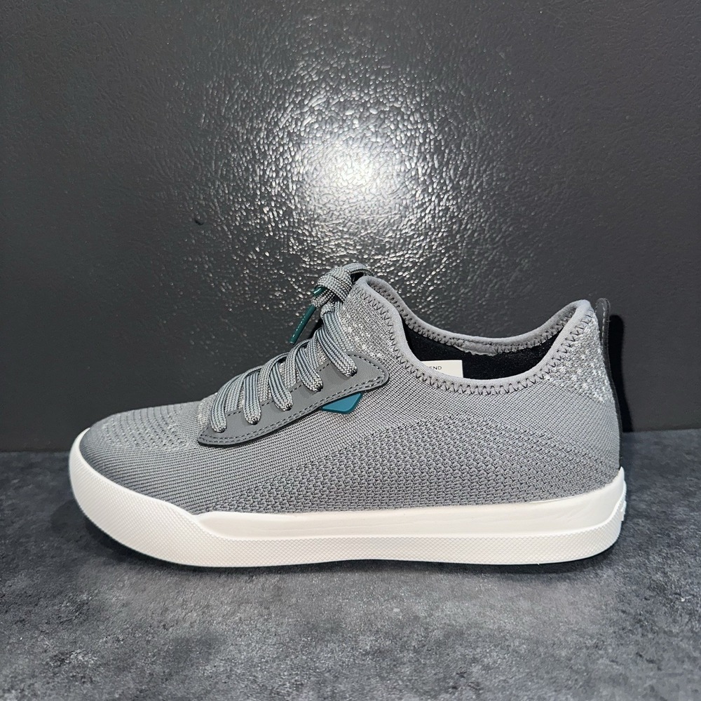 Vessi Weekend Sneaker Womens Size 8 Waterproof Shoes Concrete Grey Mens 7 EUC - Picture 5 of 12